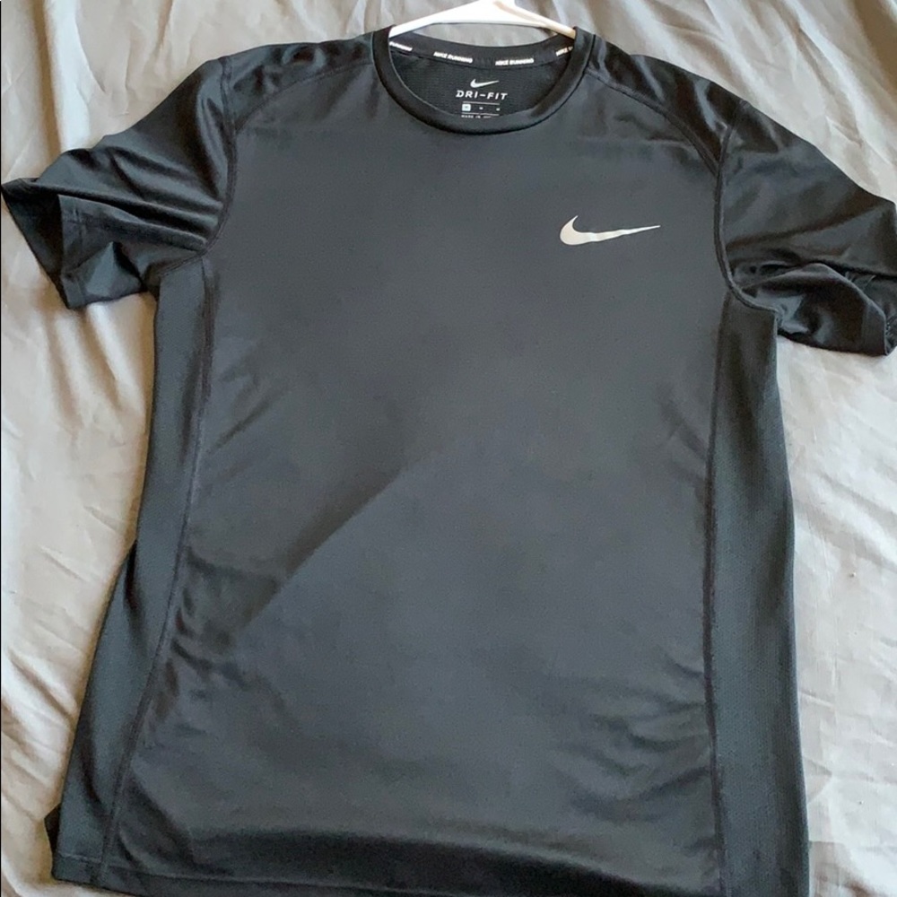 Nike dry fit T-shirt